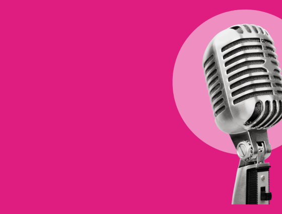 Image of a microphone on a pink background 