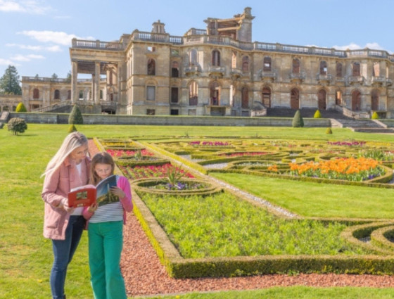 Photo of visitors reading a visitor guide at Witley Court & Gardens 